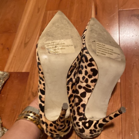 Steve Madden Leopard heels - Picture 3 of 3